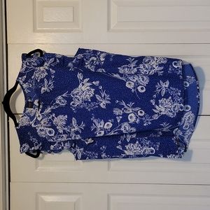 Kaari Blue Women's XL blue and white tank top